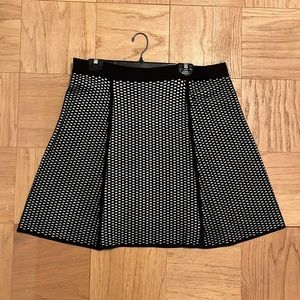 Ann Taylor Textured & Stretchy, B&W A-line skirt